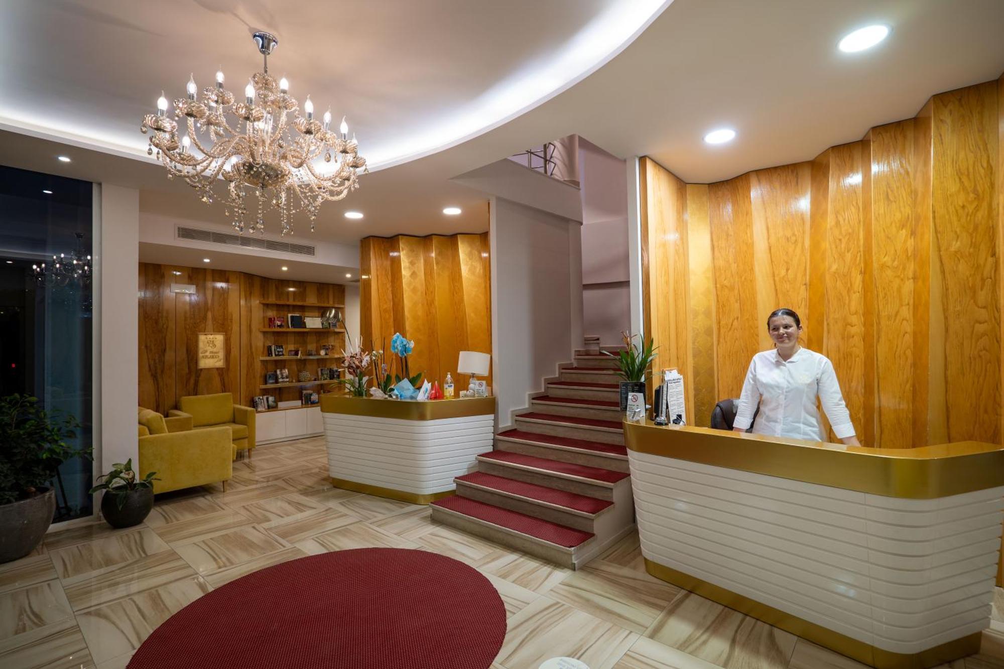 Hotel Sejko Sarande Ngoại thất bức ảnh